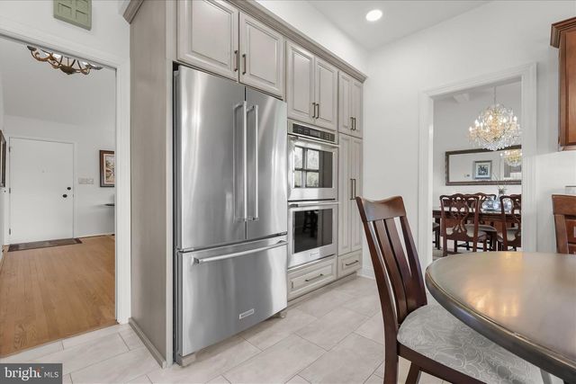 3416 MANOR HILL RD, Pikesville, MD 21208