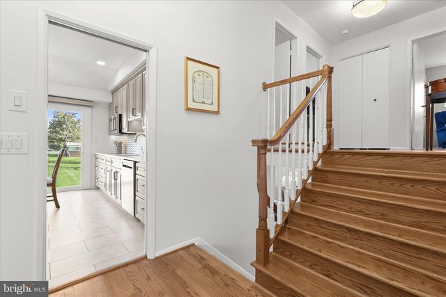 3416 MANOR HILL RD, Pikesville, MD 21208