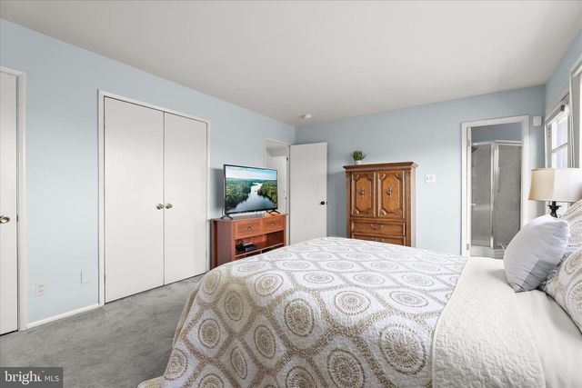 3416 MANOR HILL RD, Pikesville, MD 21208