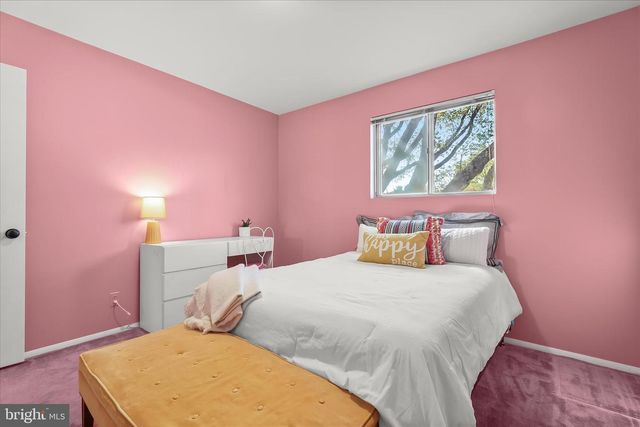 3416 MANOR HILL RD, Pikesville, MD 21208