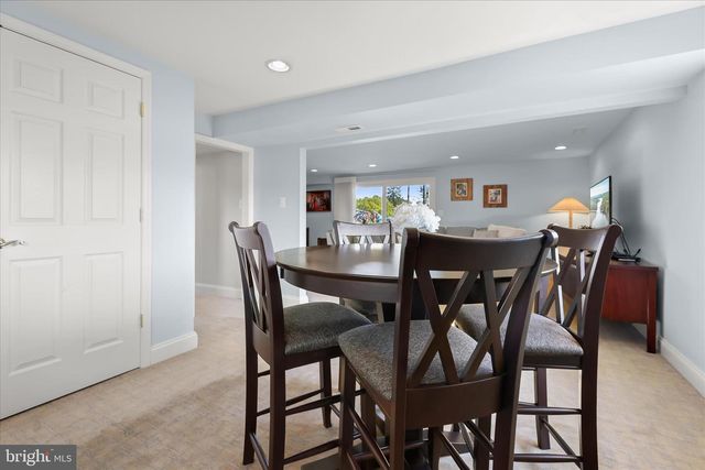 3416 MANOR HILL RD, Pikesville, MD 21208
