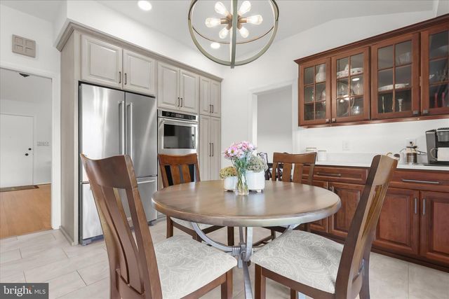 3416 MANOR HILL RD, Pikesville, MD 21208