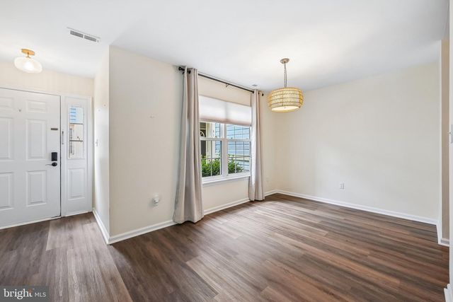 613 STEEPLECHASE CT, Deptford, NJ 08096