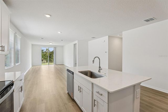 4997 KATRINA DRIVE, Haines City, FL 33844