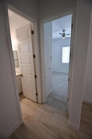 820 E Ashurst Drive, Phoenix, AZ 85048