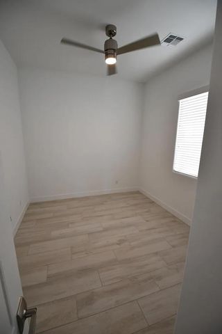 820 E Ashurst Drive, Phoenix, AZ 85048