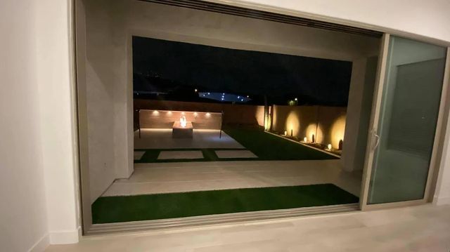 820 E Ashurst Drive, Phoenix, AZ 85048