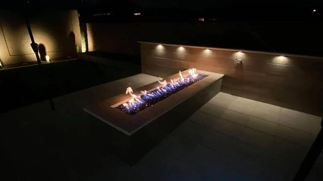 820 E Ashurst Drive, Phoenix, AZ 85048