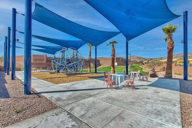 820 E Ashurst Drive, Phoenix, AZ 85048