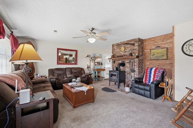 1977 Bear Hollow Road, Pineville, MO 64856