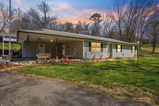1977 Bear Hollow Road, Pineville, MO 64856
