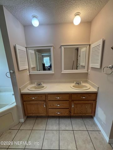 25 CURRANT Avenue, Middleburg, FL 32068