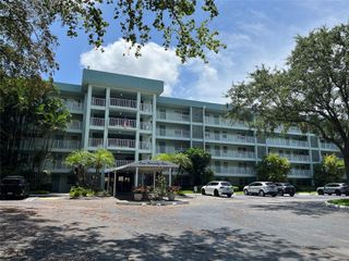 802 Cypress Grove Ln 309, Pompano Beach, FL 33069
