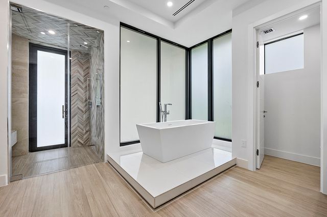 11781 NW 15th Street, Plantation, FL 33323