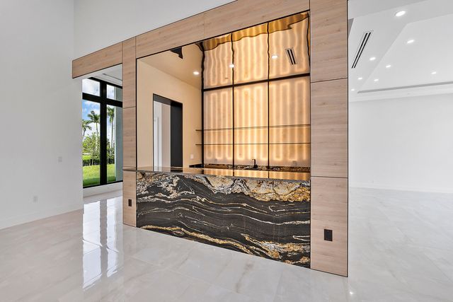 11781 NW 15th Street, Plantation, FL 33323