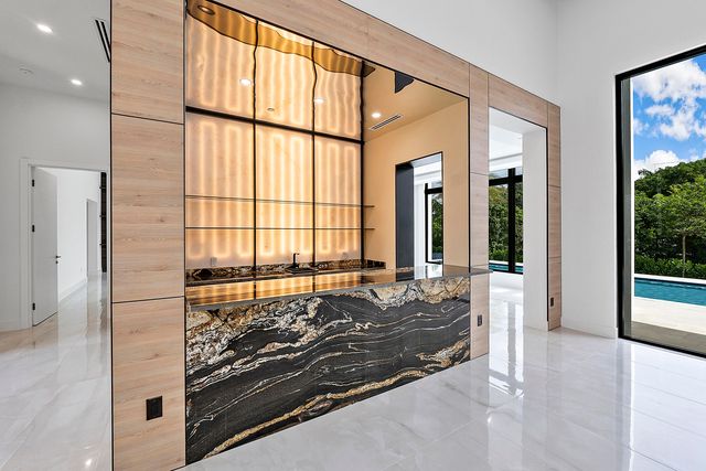 11781 NW 15th Street, Plantation, FL 33323