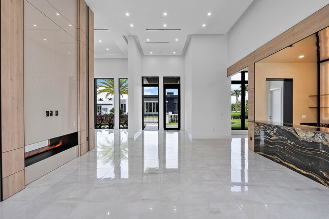 11781 NW 15th Street, Plantation, FL 33323