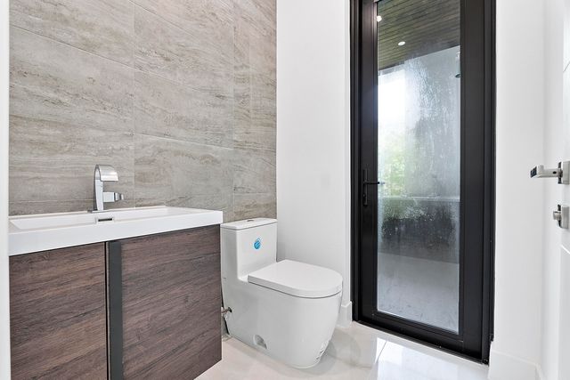 11781 NW 15th Street, Plantation, FL 33323