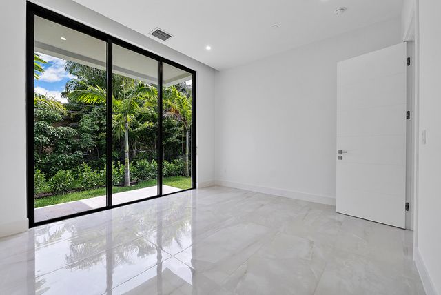 11781 NW 15th Street, Plantation, FL 33323