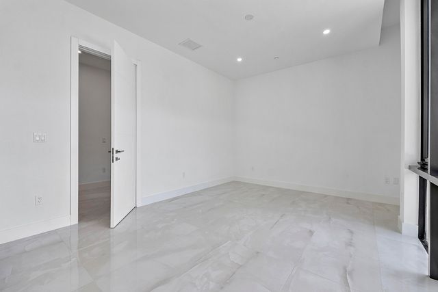 11781 NW 15th Street, Plantation, FL 33323