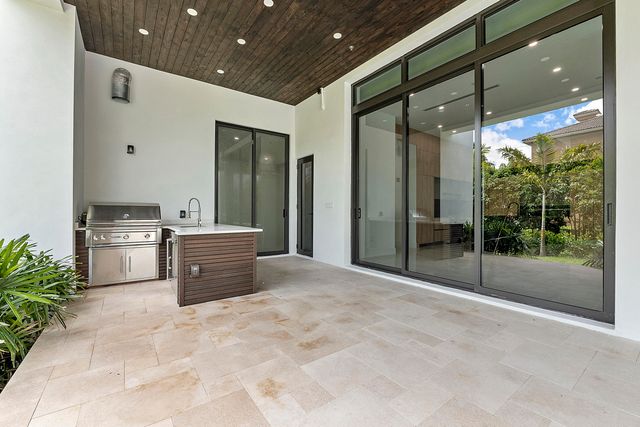 11781 NW 15th Street, Plantation, FL 33323