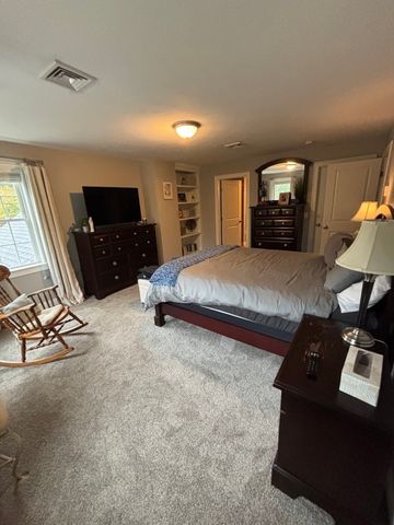 75 Old Oak St, East Bridgewater, MA 02333