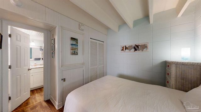 1027 W Beach Blvd 101, Gulf Shores, AL 36542