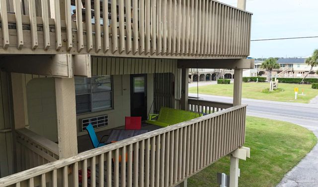 1027 W Beach Blvd 101, Gulf Shores, AL 36542