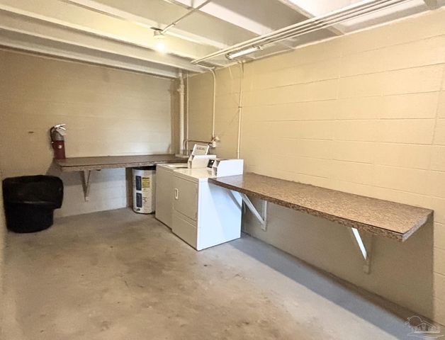 1027 W Beach Blvd 101, Gulf Shores, AL 36542