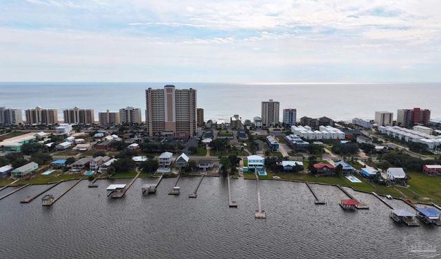 1027 W Beach Blvd 101, Gulf Shores, AL 36542