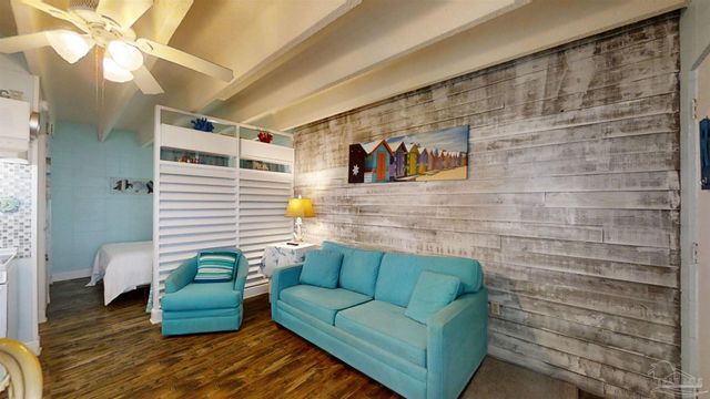 1027 W Beach Blvd 101, Gulf Shores, AL 36542