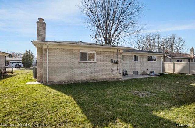 38108 Charwood Drive, Sterling Heights, MI 48312