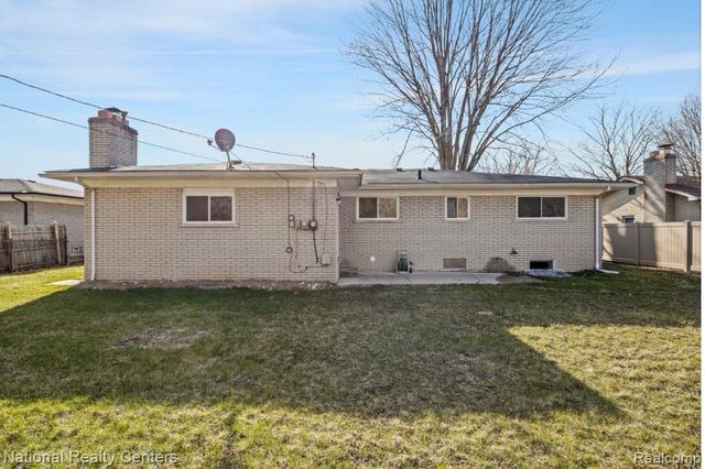 38108 Charwood Drive, Sterling Heights, MI 48312