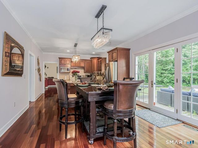 957 Roxbury Road, Southbury, CT 06488