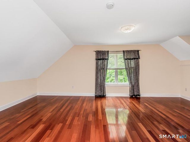 957 Roxbury Road, Southbury, CT 06488