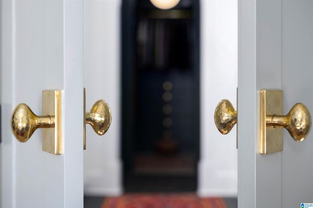 1308 SEVERN WAY, Hoover, AL 35244