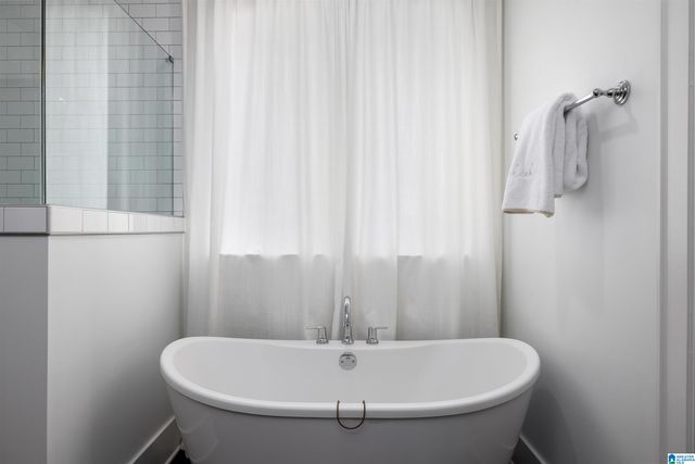 1308 SEVERN WAY, Hoover, AL 35244