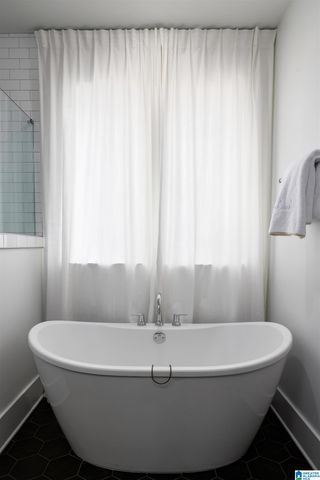 1308 SEVERN WAY, Hoover, AL 35244