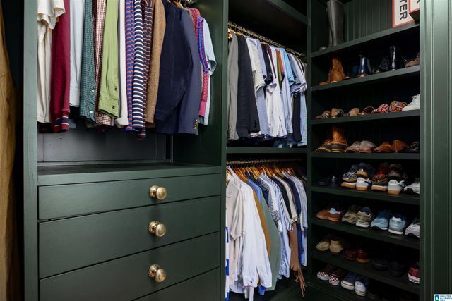 1308 SEVERN WAY, Hoover, AL 35244