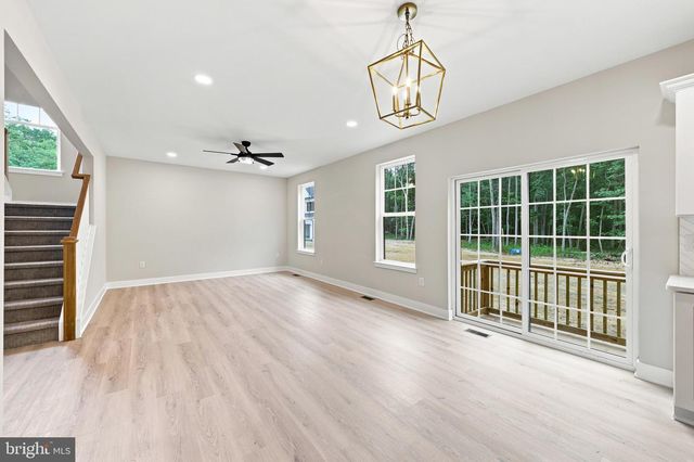 104 BLUE ANCHOR, Sicklerville, NJ 08081
