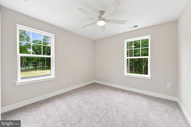 104 BLUE ANCHOR, Sicklerville, NJ 08081
