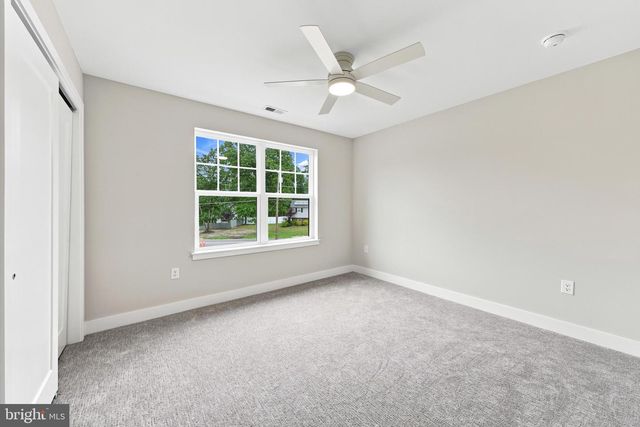104 BLUE ANCHOR, Sicklerville, NJ 08081