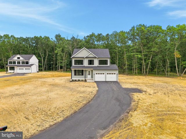 104 BLUE ANCHOR, Sicklerville, NJ 08081