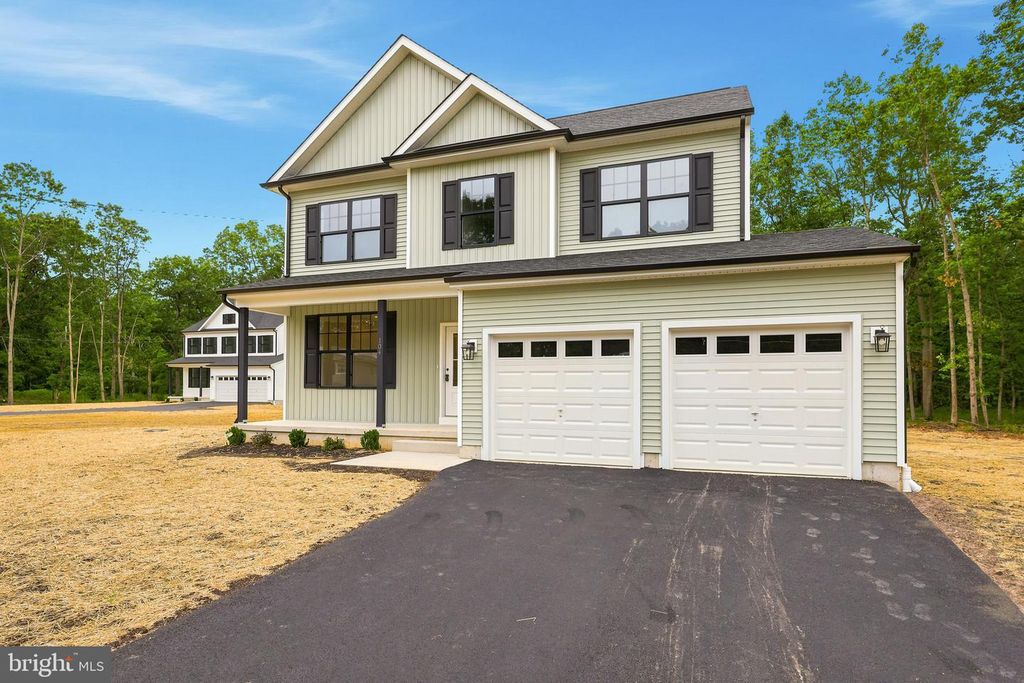 104 BLUE ANCHOR, Sicklerville, NJ 08081