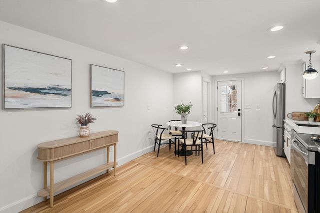 11 Wilshire Dr, Sharon, MA 02067