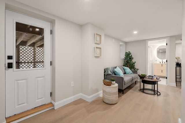 11 Wilshire Dr, Sharon, MA 02067