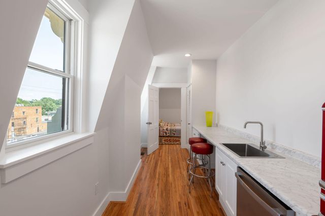 801 Scott Street, Covington, KY 41011