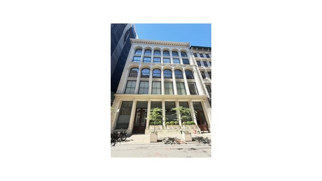 55 White St Apt 3C, New York City, NY 10013