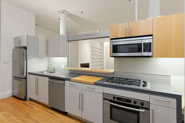 55 White St Apt 3C, New York City, NY 10013