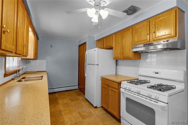 6870 Clinton Street, Elma, NY 14059